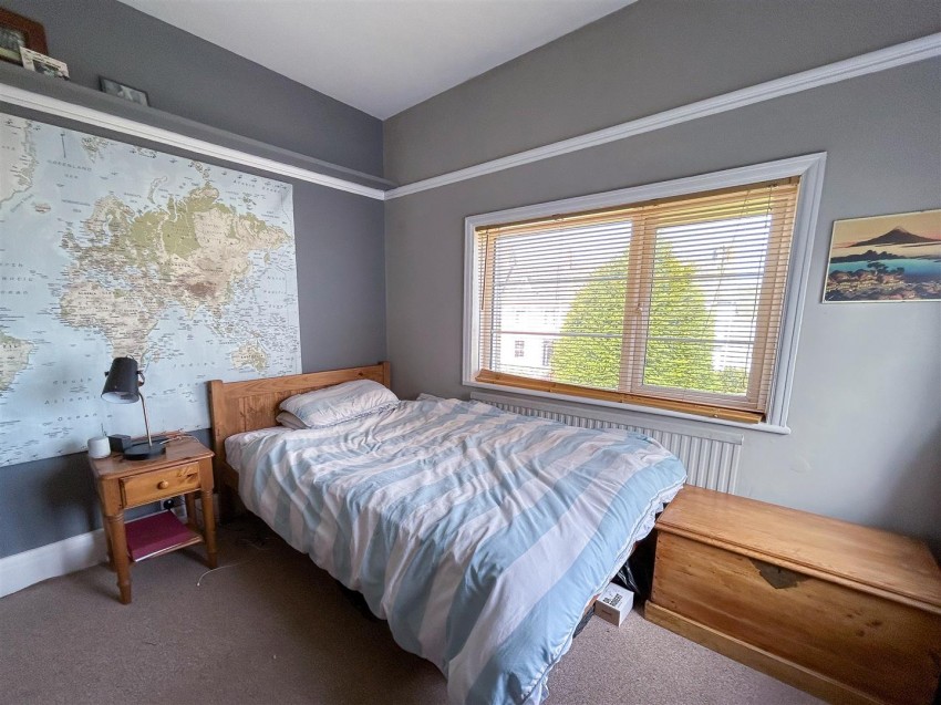 Images for 16 Merlins Hill, Haverfordwest EAID:RKLUCASAPI BID:1