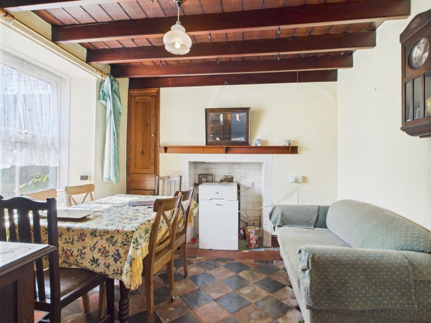 Images for Fron-Y-Garth, Plwmp, Llandysul EAID:RKLUCASAPI BID:1