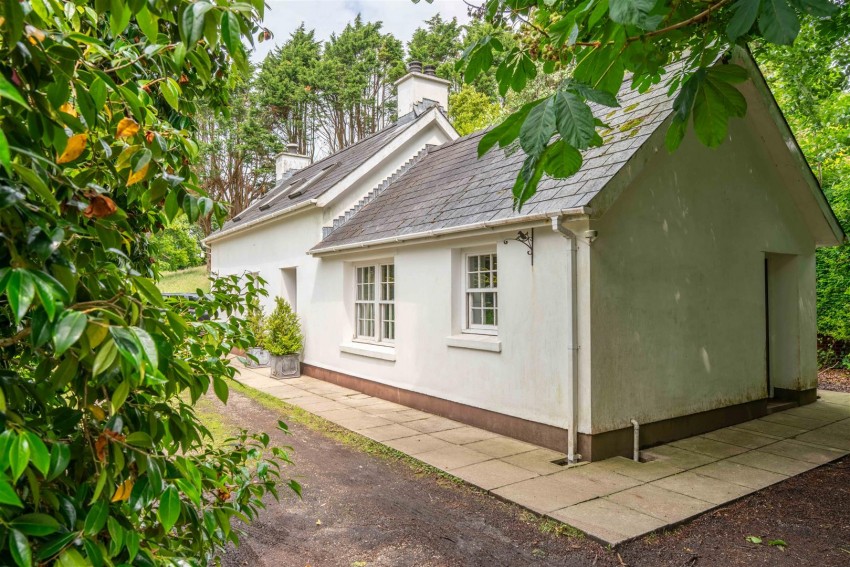 Images for Cwmpibau, New Moat, Haverfordwest SA62 4RE EAID:RKLUCASAPI BID:1