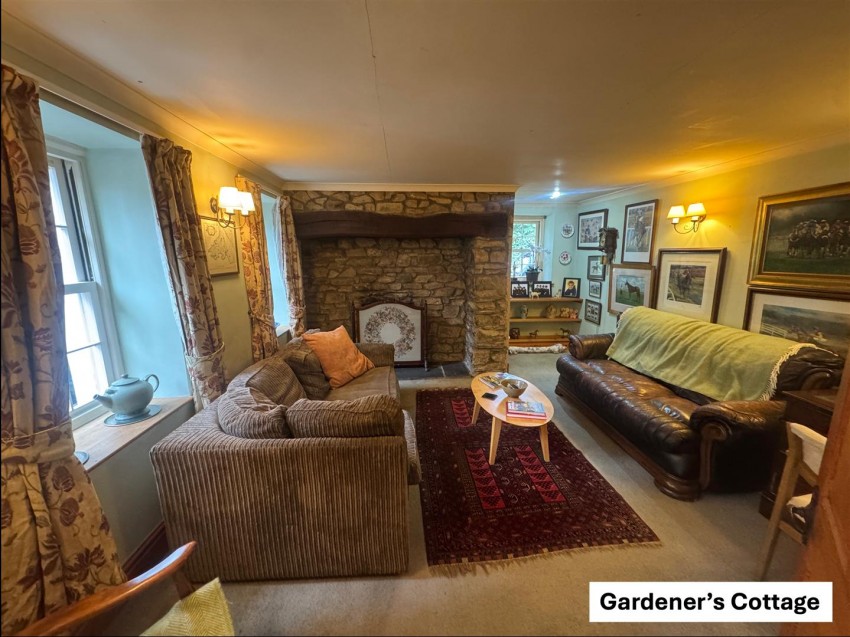 Images for Cwmpibau, The Cottage & Pontgareg, New Moat, Haverfordwest SA62 4RE EAID:RKLUCASAPI BID:1