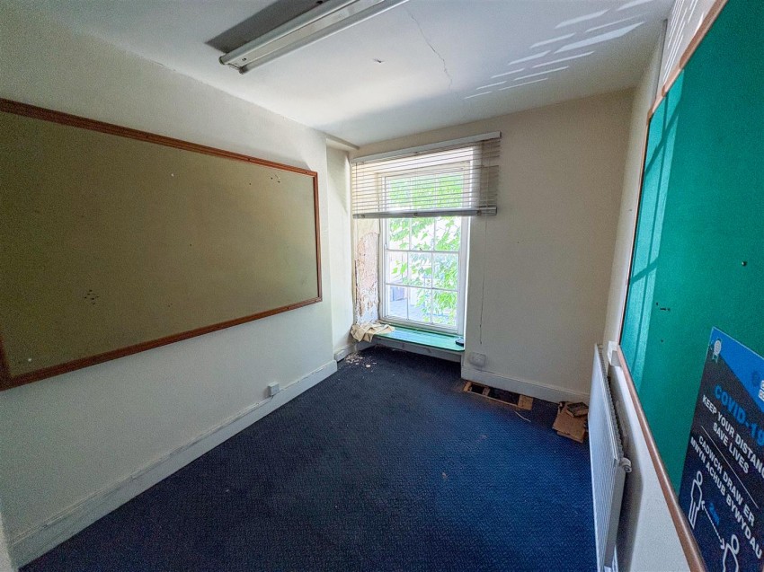 Images for 2 Picton Place, Haverfordwest EAID:RKLUCASAPI BID:1