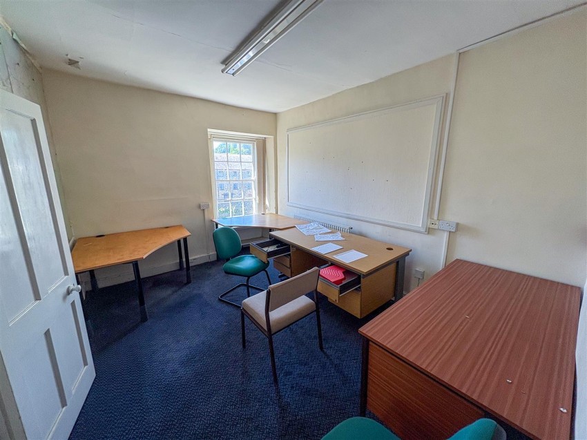 Images for 2 Picton Place, Haverfordwest EAID:RKLUCASAPI BID:1