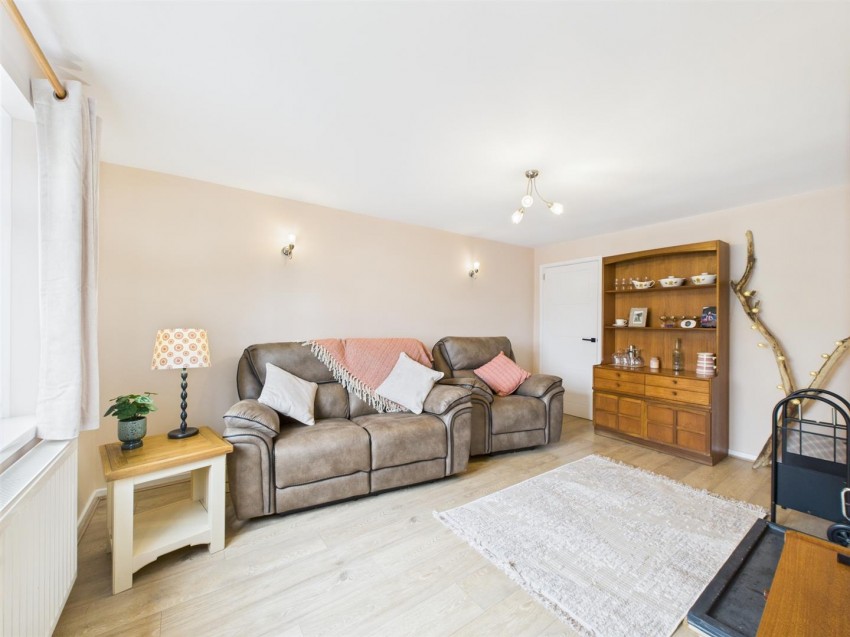 Images for 19 Ael Y Felin, Trefin, Haverfordwest EAID:RKLUCASAPI BID:1