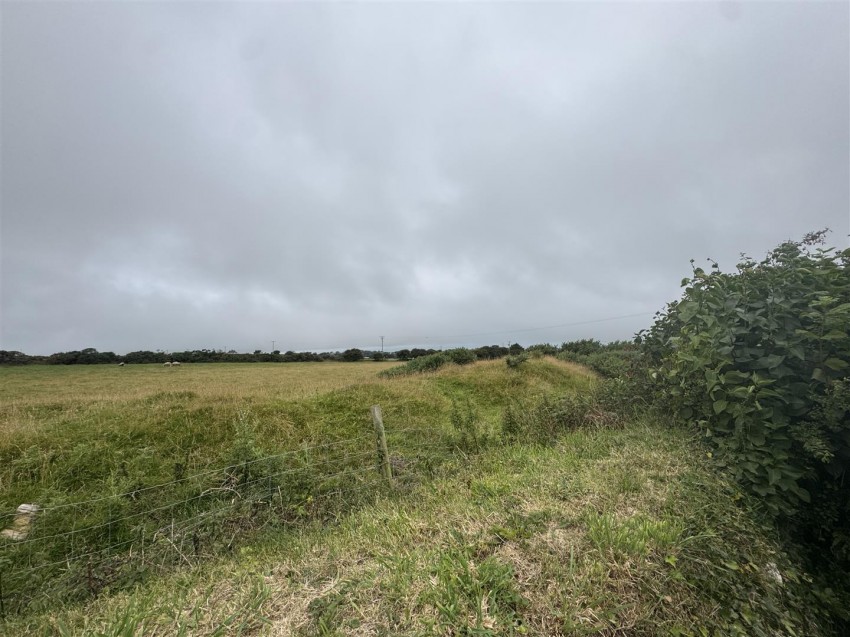 Images for 19 Ael Y Felin, Trefin, Haverfordwest EAID:RKLUCASAPI BID:1
