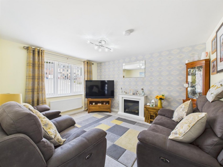 Images for 100 Tasker Way, Haverfordwest EAID:RKLUCASAPI BID:1