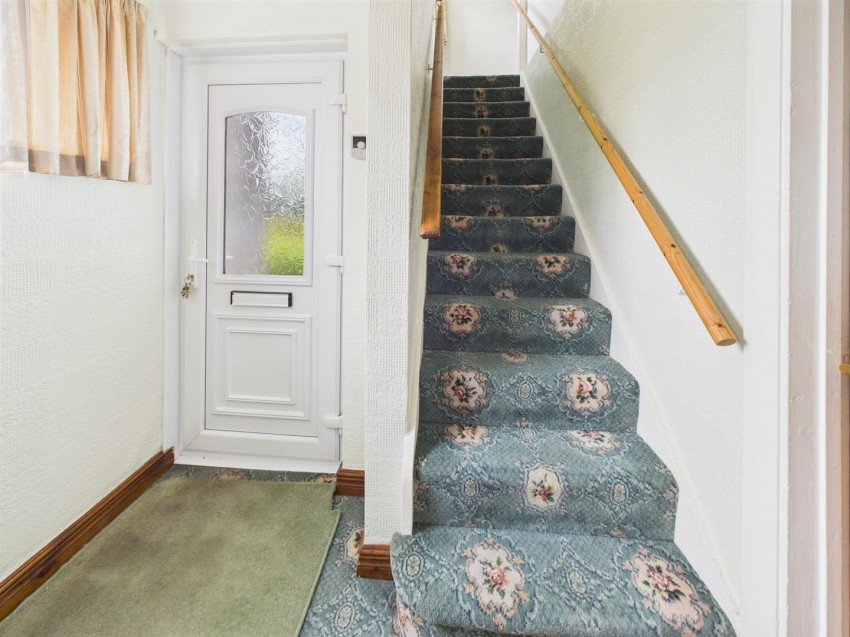 Images for 63 Coronation Avenue, Haverfordwest EAID:RKLUCASAPI BID:1