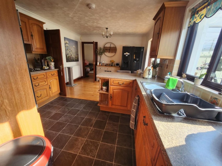 Images for Cardigan Road, Haverfordwest EAID:RKLUCASAPI BID:1