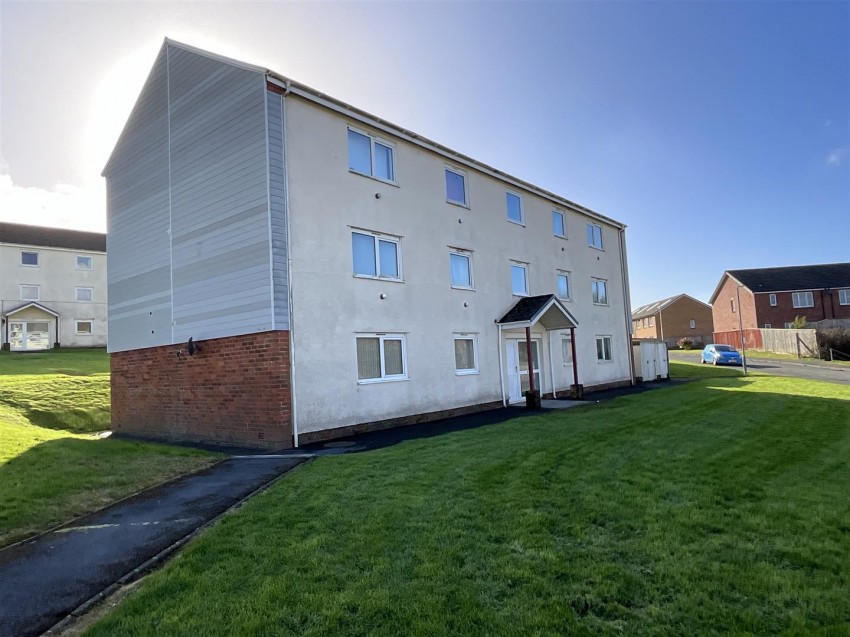 Images for 47 Harrier Road, Haverfordwest SA61 2TT EAID:RKLUCASAPI BID:1