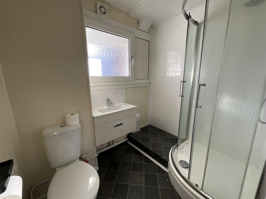Images for 47 Harrier Road, Haverfordwest SA61 2TT EAID:RKLUCASAPI BID:1
