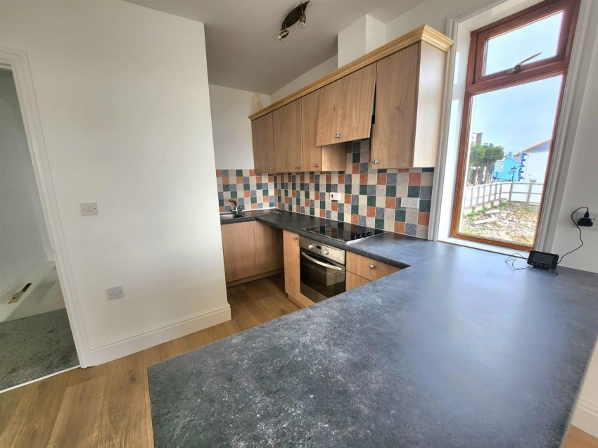 Images for Charles Street, Milford Haven EAID:RKLUCASAPI BID:1