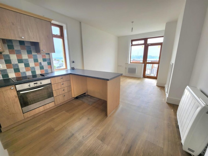 Images for Charles Street, Milford Haven EAID:RKLUCASAPI BID:1