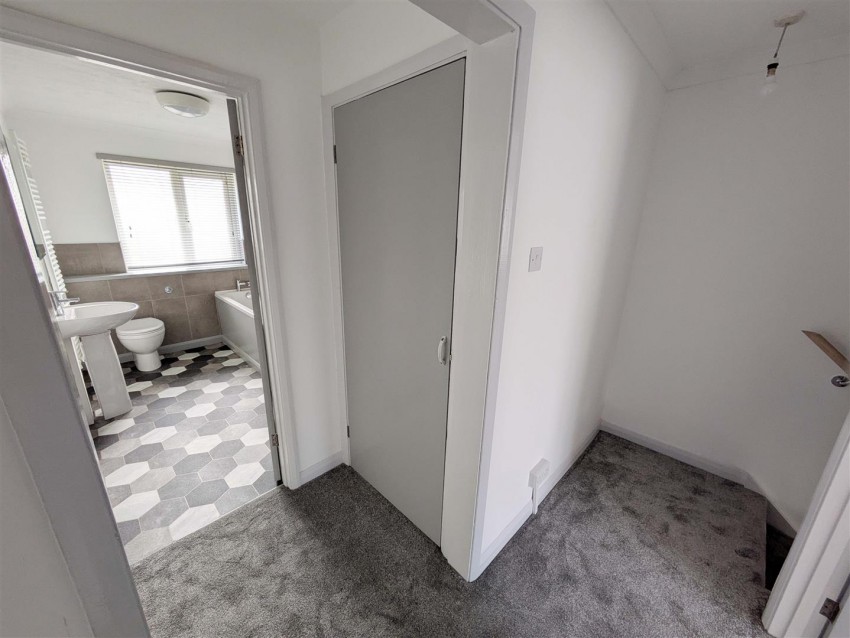 Images for 13 Magdelene Street, Haverfordwest EAID:RKLUCASAPI BID:1