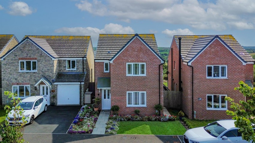 Images for 61 Scarrowscant Lane, Haverfordwest EAID:RKLUCASAPI BID:1