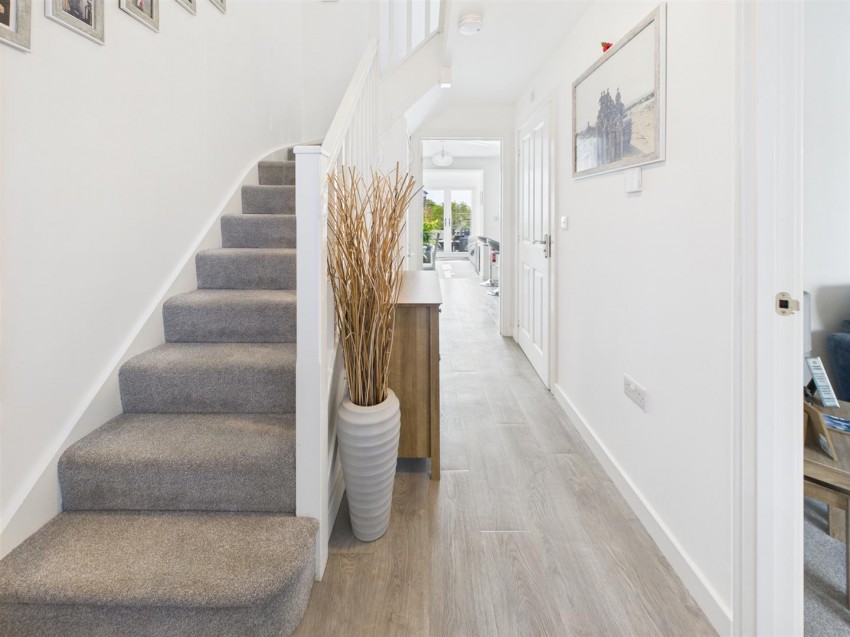 Images for 61 Scarrowscant Lane, Haverfordwest EAID:RKLUCASAPI BID:1