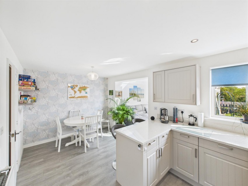 Images for 61 Scarrowscant Lane, Haverfordwest EAID:RKLUCASAPI BID:1