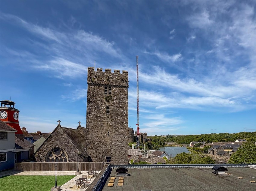 Images for Flat 1, Ballroom Apartments, 14 Main Street, Pembroke EAID:RKLUCASAPI BID:1