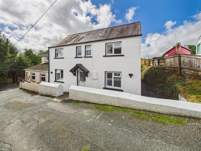 Images for 11 Mill Street, Llangwm, Haverfordwest EAID:RKLUCASAPI BID:1