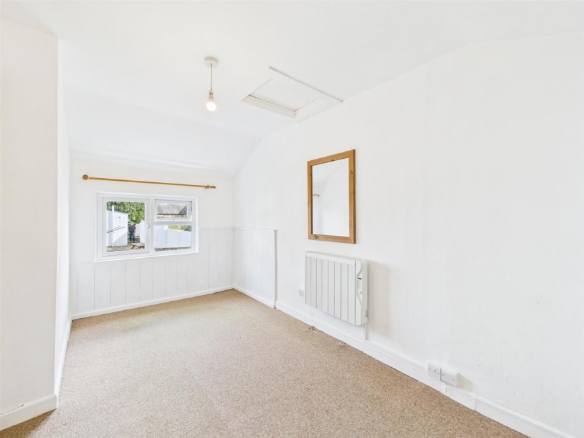Images for 11 Mill Street, Llangwm, Haverfordwest EAID:RKLUCASAPI BID:1