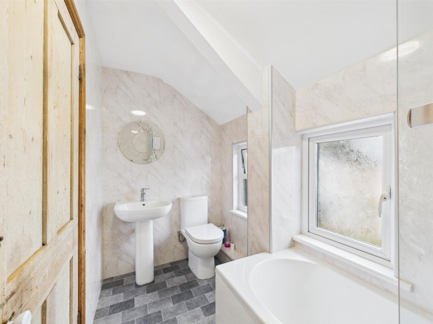 Images for 11 Mill Street, Llangwm, Haverfordwest EAID:RKLUCASAPI BID:1