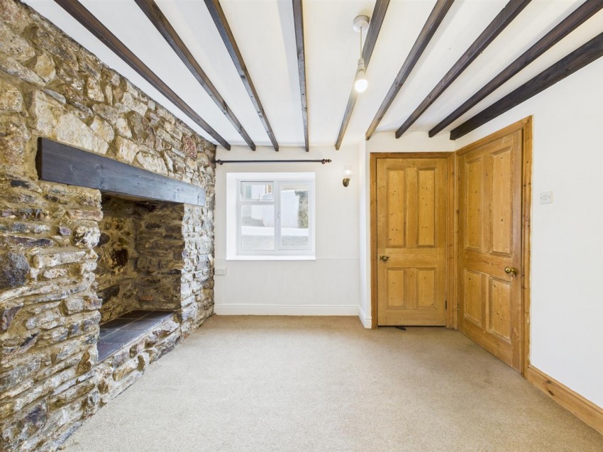 Images for 11 Mill Street, Llangwm, Haverfordwest EAID:RKLUCASAPI BID:1