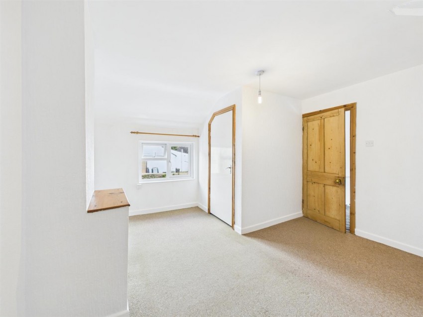 Images for 11 Mill Street, Llangwm, Haverfordwest EAID:RKLUCASAPI BID:1