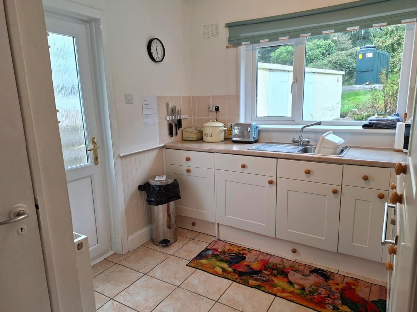 Images for Blue Anchor Way, Dale, Haverfordwest EAID:RKLUCASAPI BID:1