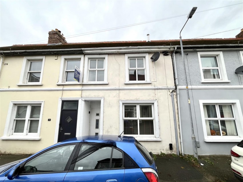 Images for 11 St Peters Road, Milford Haven EAID:RKLUCASAPI BID:1