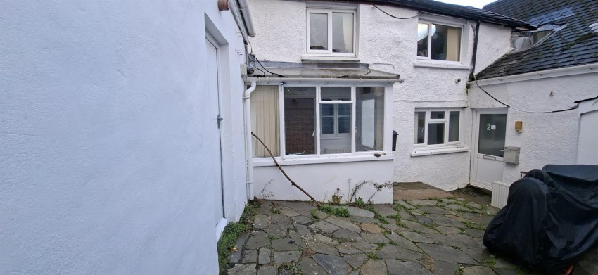 Images for 2a Market Square, Narberth SA67 7AU EAID:RKLUCASAPI BID:1