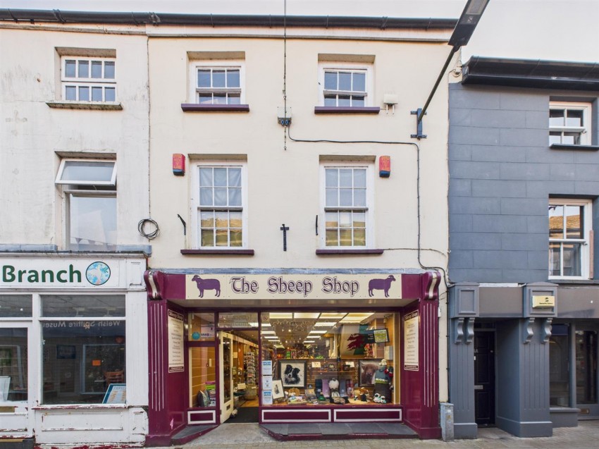 Images for 32 Bridge Street, Haverfordwest EAID:RKLUCASAPI BID:1
