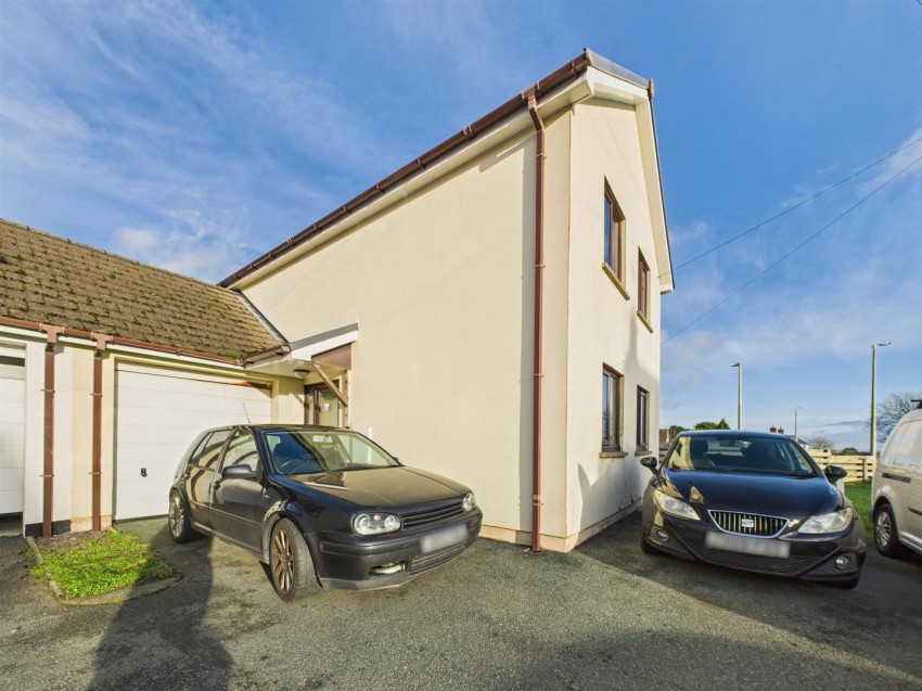 Images for Simpson Cross, Haverfordwest EAID:RKLUCASAPI BID:1