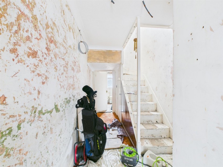 Images for 4 Barn Street, Haverfordwest EAID:RKLUCASAPI BID:1