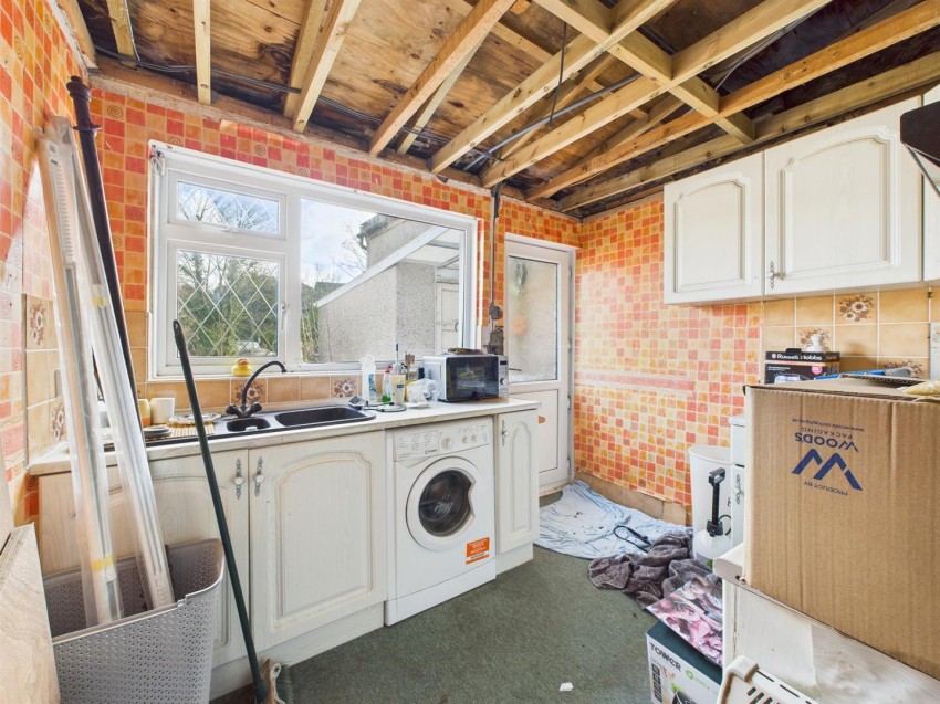 Images for 4 Barn Street, Haverfordwest EAID:RKLUCASAPI BID:1