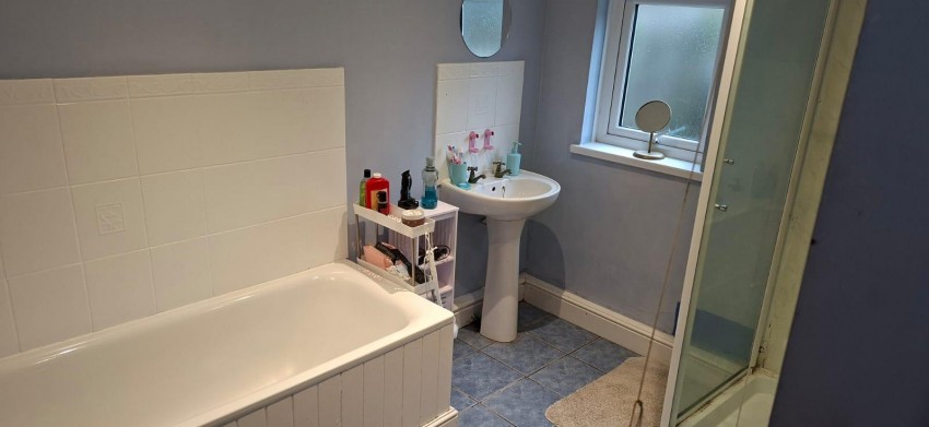 Images for Dewsland Street, Milford Haven EAID:RKLUCASAPI BID:1