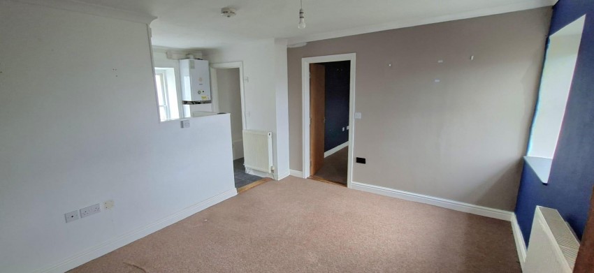 Images for Flat 2, 16 Horns Lane, Haverfordwest EAID:RKLUCASAPI BID:1