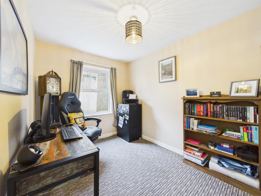 Images for 17 Goat Street, Haverfordwest EAID:RKLUCASAPI BID:1