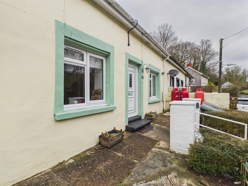 Images for 2 Lower Thornton, Milford Haven EAID:RKLUCASAPI BID:1