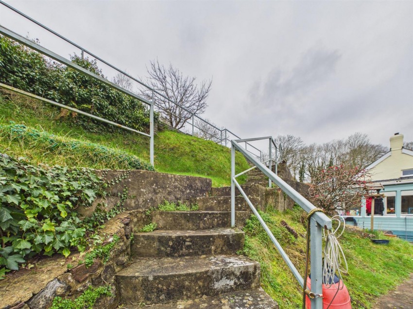 Images for 2 Lower Thornton, Milford Haven EAID:RKLUCASAPI BID:1