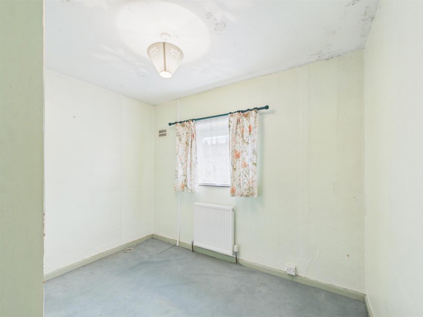 Images for 74 Hawthorn Rise, Haverfordwest EAID:RKLUCASAPI BID:1