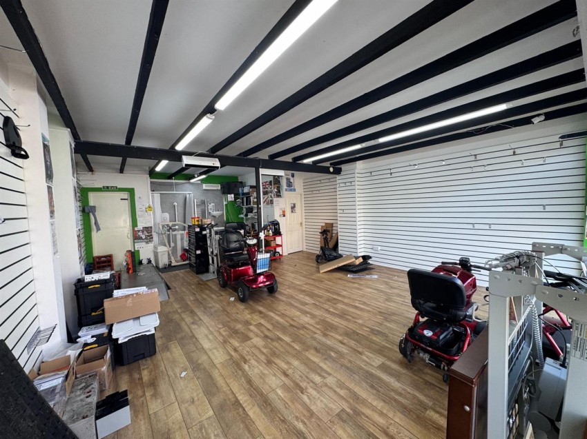 Images for 128 Robert Street, Milford Haven EAID:RKLUCASAPI BID:1