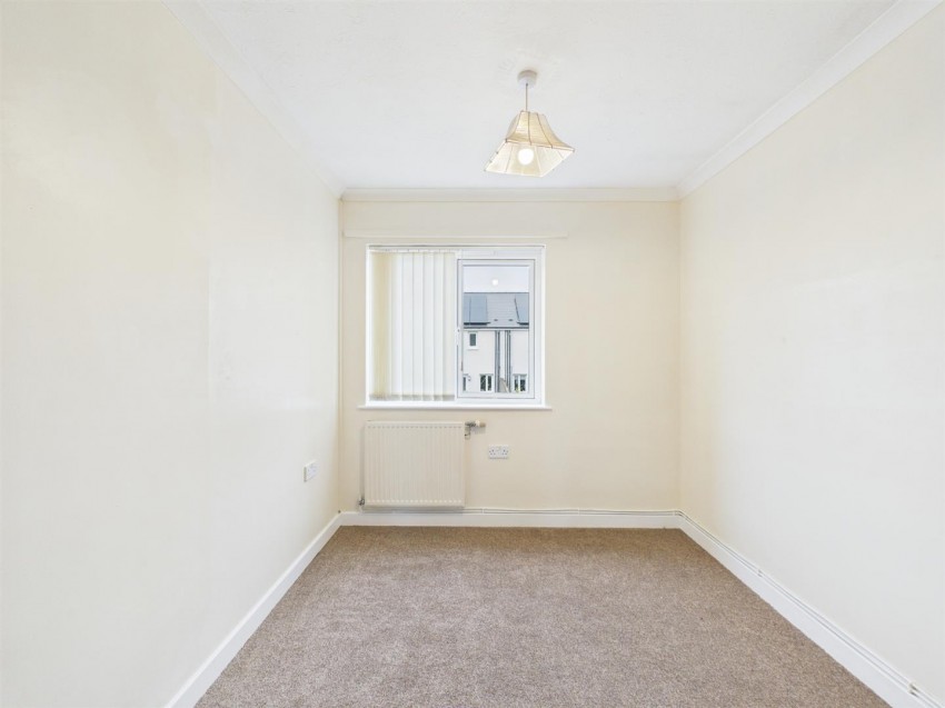 Images for 8 Havard Close, Hook, Haverfordwest EAID:RKLUCASAPI BID:1