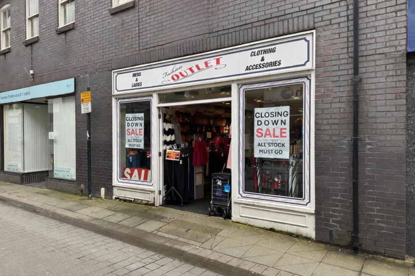 Images for 31 Bridge Street, Haverfordwest EAID:RKLUCASAPI BID:1