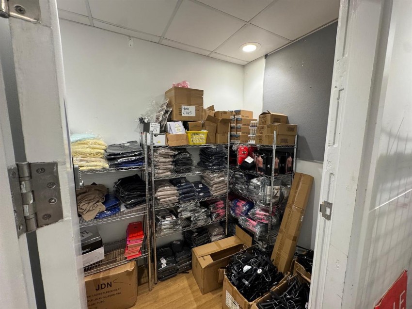 Images for 31 Bridge Street, Haverfordwest EAID:RKLUCASAPI BID:1