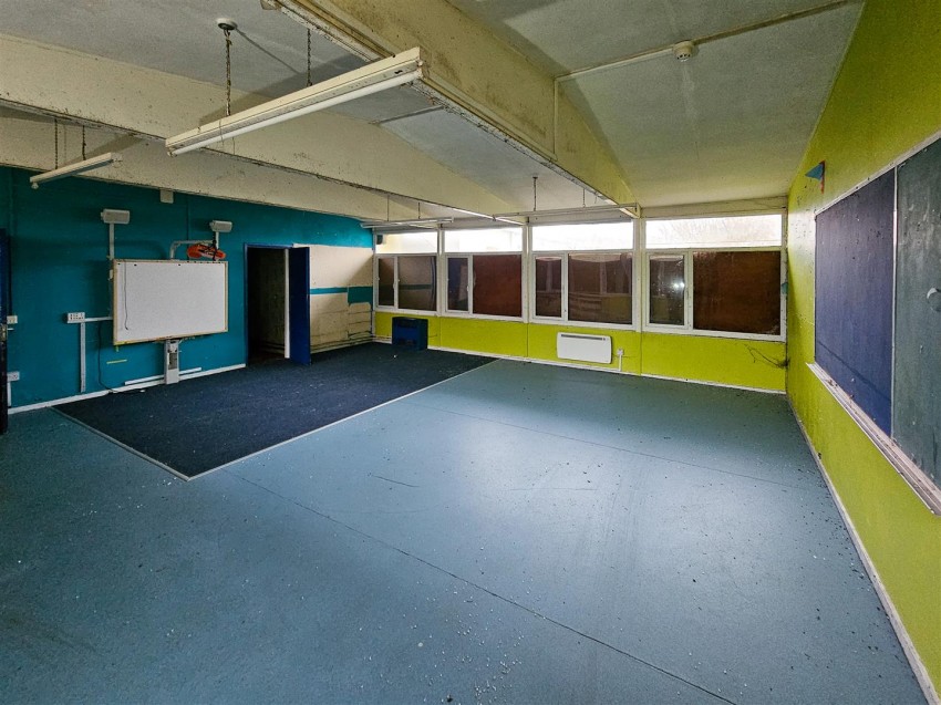 Images for Former Tremoilet VC School, Tremoilet, Pendine EAID:RKLUCASAPI BID:1