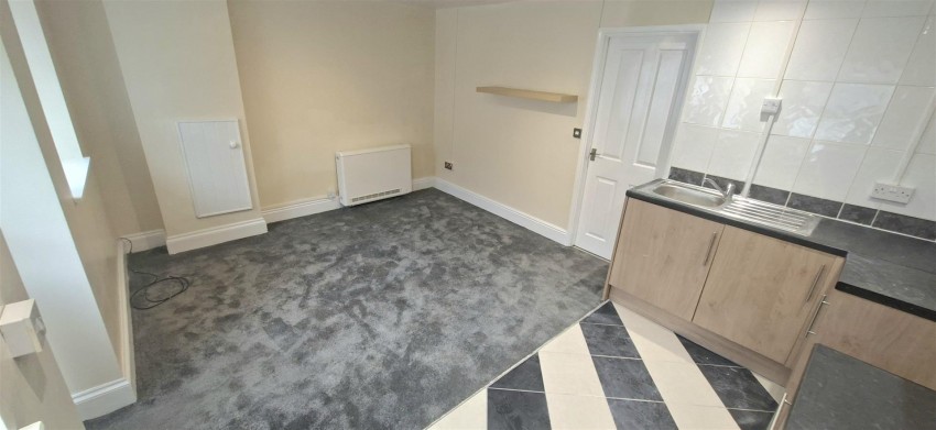 Images for High Street, Neyland, Milford Haven EAID:RKLUCASAPI BID:1