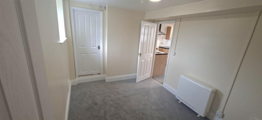 Images for High Street, Neyland, Milford Haven EAID:RKLUCASAPI BID:1