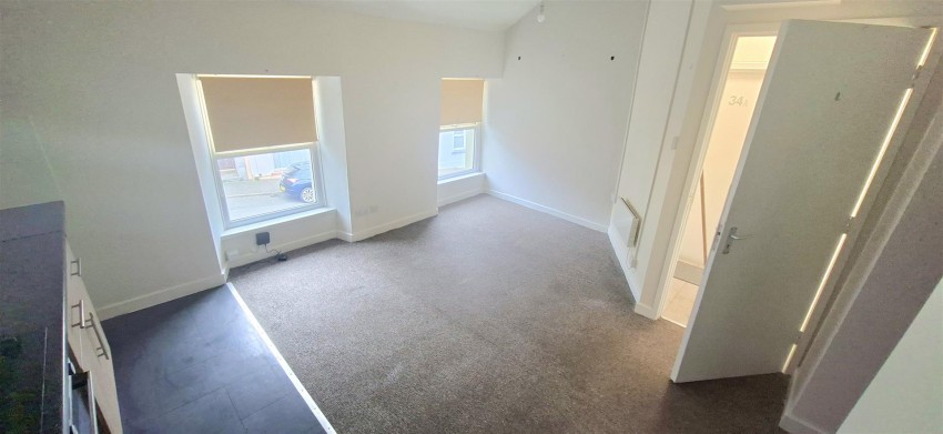 Images for High Street, Neyland, Milford Haven EAID:RKLUCASAPI BID:1