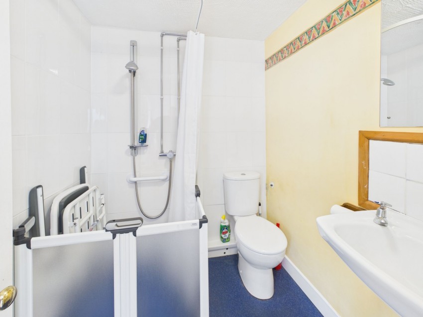 Images for Priory Road, Milford Haven, SA73 EAID:2884406164 BID:6e036efe-2661-428f-b5bf-a0a4ec799e22