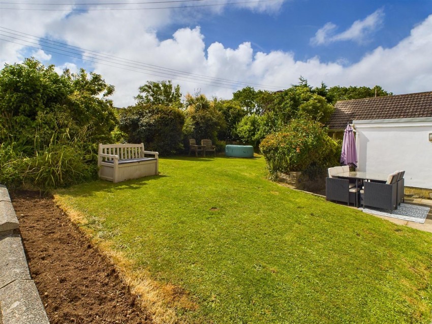 Images for Nun Street, St. Davids, SA62 EAID:2884406164 BID:6e036efe-2661-428f-b5bf-a0a4ec799e22