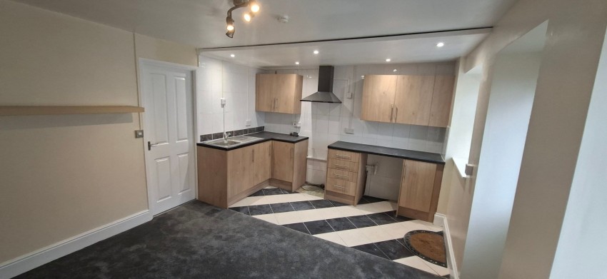 Images for High Street, Neyland, SA73 EAID:2884406164 BID:6e036efe-2661-428f-b5bf-a0a4ec799e22