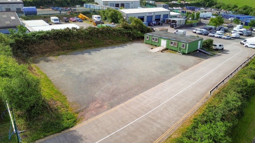 Images for Priory Park, Thornton Industrial Estate, SA73 EAID:2884406164 BID:6e036efe-2661-428f-b5bf-a0a4ec799e22